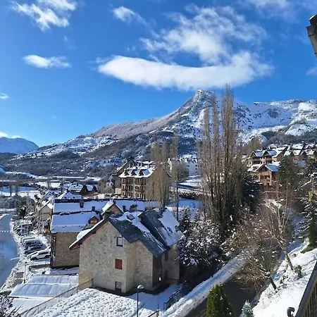 Casa Liguees - Tucasaenlospirineos Escarrilla